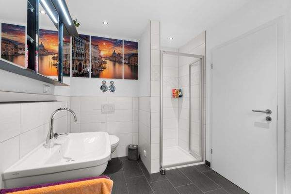 Badezimmer (Obere Etage)