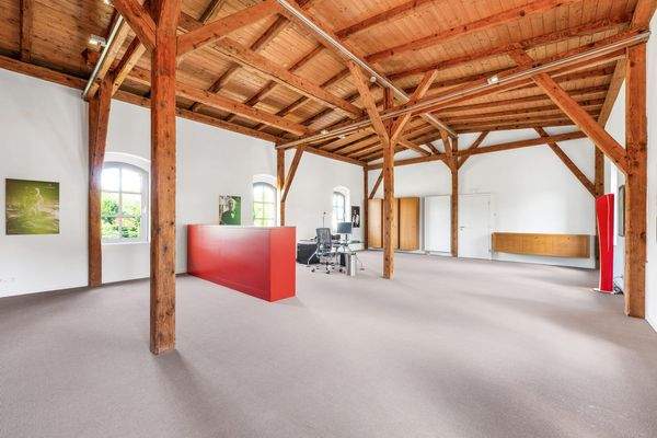 Büro OG Gewerbeeinheit