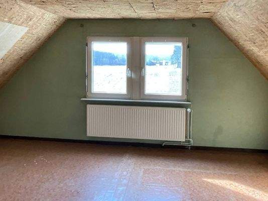 Rollläden an allen Fenstern