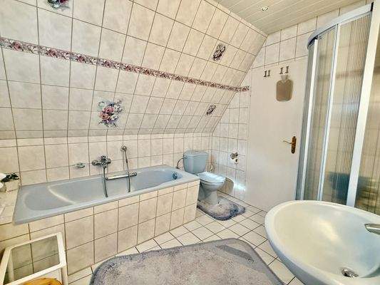 Vollbad Dachgeschoss