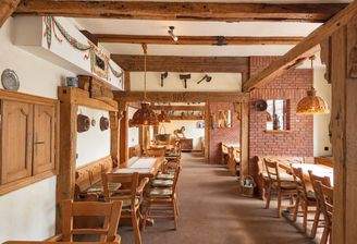 Gastraum Bäckerei bzw Café Bild 1