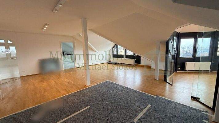 Wohnzimmer Ansicht 4