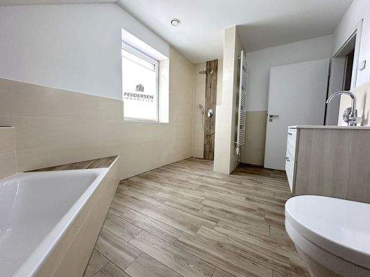 Vollbad Obergeschoss