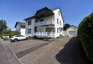 Dreifamilienhaus