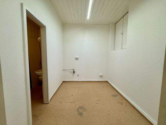 Aufenthaltsraum/ Lager