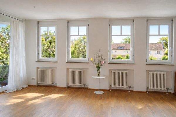 Wohnen und Essen KI optimiert.JPG