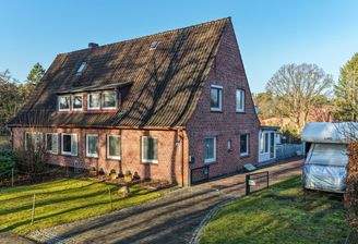 modernisierte DHH mit Doppelgarage & Wintergarten