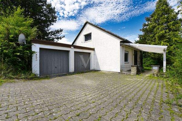 Außenansicht/Doppelgarage