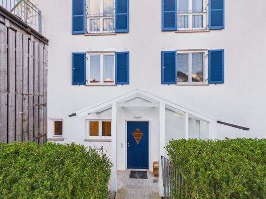 Eingang Souterrain Wohnung