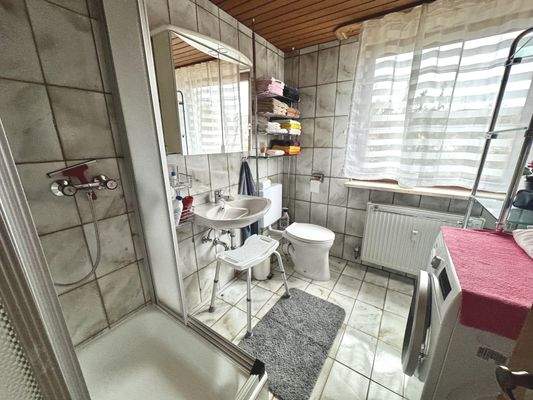 Badezimmer im Dachgeschoss