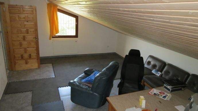 Gäste-/Kinderzimmer, Büro