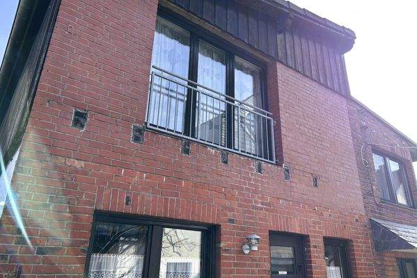 mit Einliegerwohnung