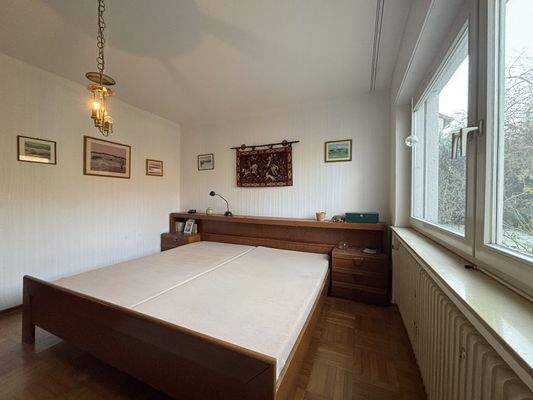 Elternschlafzimmer Gartengeschoss