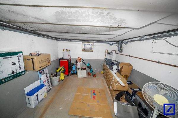 Ehemalig Ölheizraum Keller