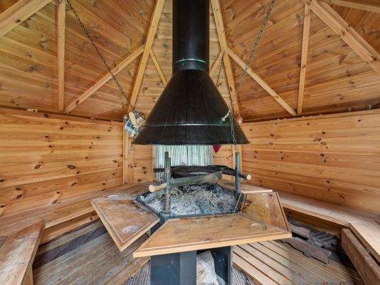 Grillhütte Ansicht 1 