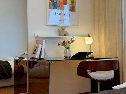 WG-Zimmer (1. links)