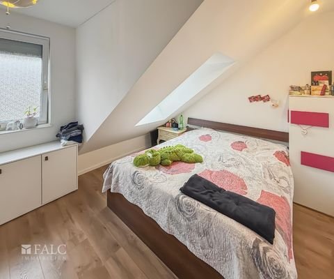 Schlafzimmer DG