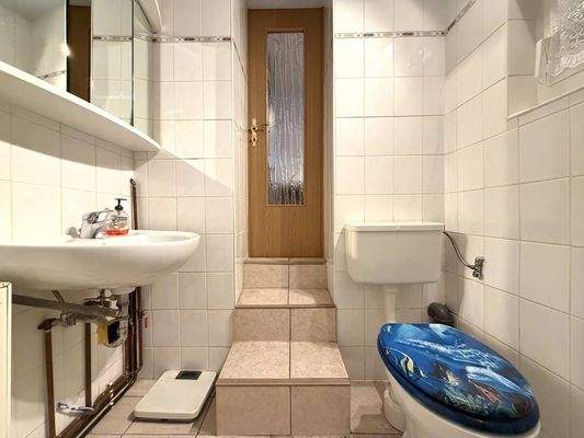 Badezimmer Erdgeschoss