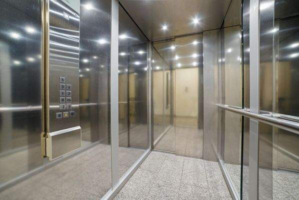 Fahrstuhl