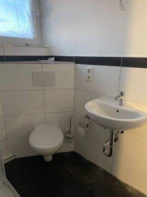 Tageslichtbad mit Dusche