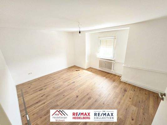 WhatsApp Image 2025-05-19 at 12.12.29 (3)