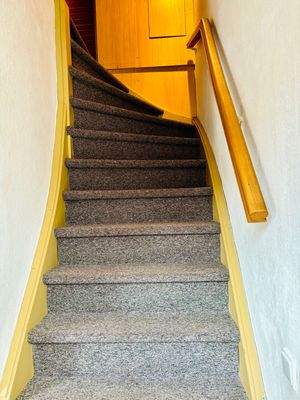 2 Flur von unter.jpg