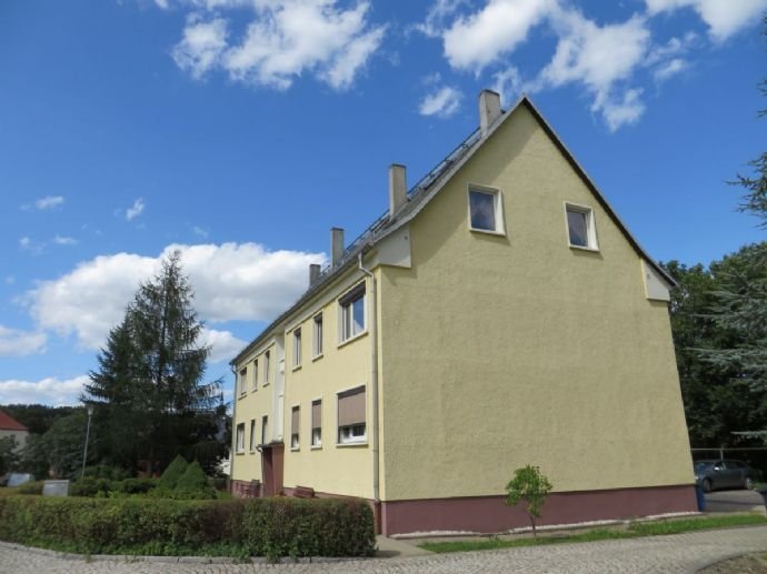 Kleines, vermietetes Ein-Zimmer-Appartement in Steinsdorf bei Weida zu verkaufen