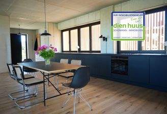 Modernes, sehr großzügiges Einfamilienhaus mit Loft-Charakter