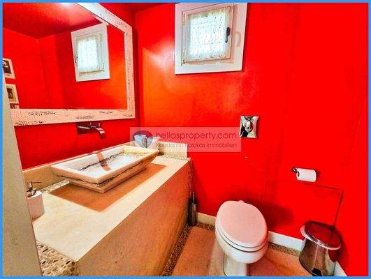 1dbf0bbeb7c7446796f67dfefbd827a9-original