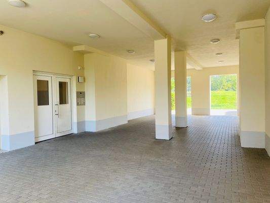 Hauseingang, witterungsgeschützt