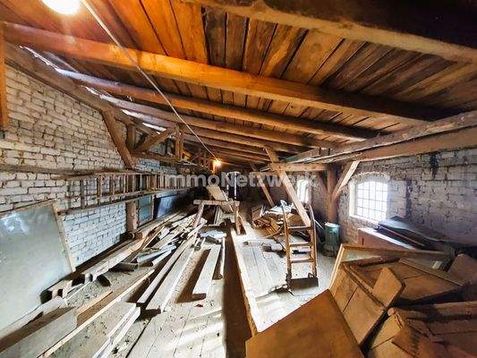 Raum mit Ausbaupotenzial über