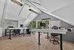 Großes Büro mit Balkon