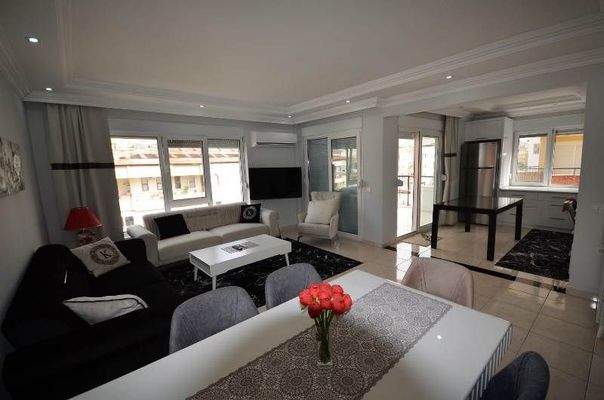 WhatsApp Image 2025-04-05 at 17.47.51 (3).jpeg