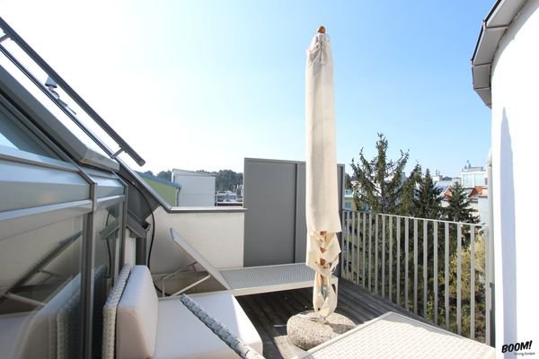 Terrasse vom zweiten Wohnzimmer