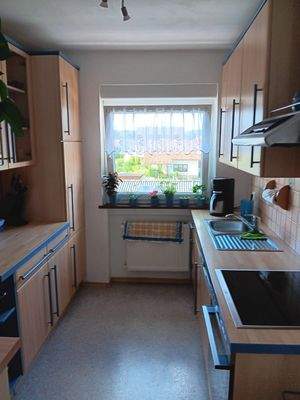 Küche Wohnung 2.jpeg