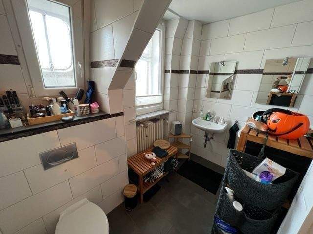 hochwertige 4 ZKB Altbauwohnung in zentraler Lage von St. Ingbert - Foto 4
