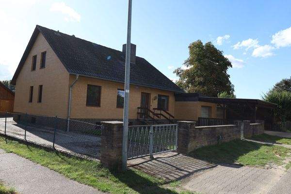 Großzügiges Einfamilienhaus