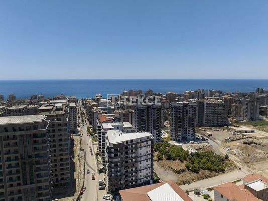 Apartments with Sea View Near the Beach in Antalya Alanya