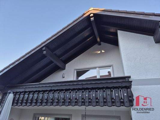 Außenansicht mit Balkon