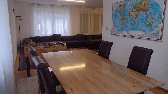 Blick in den Wohn-Essbereich