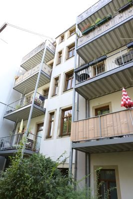 Hof / Balkone