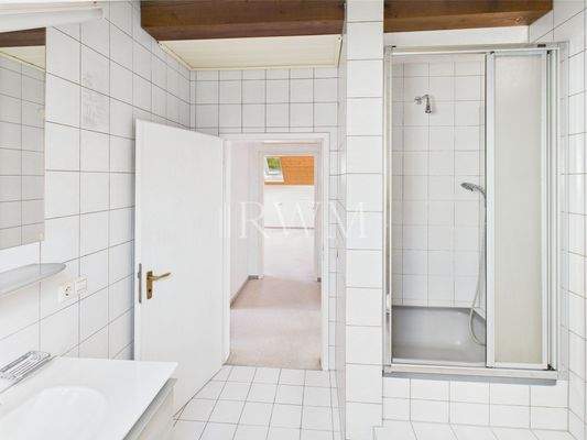 Badezimmer Dachgeschoss