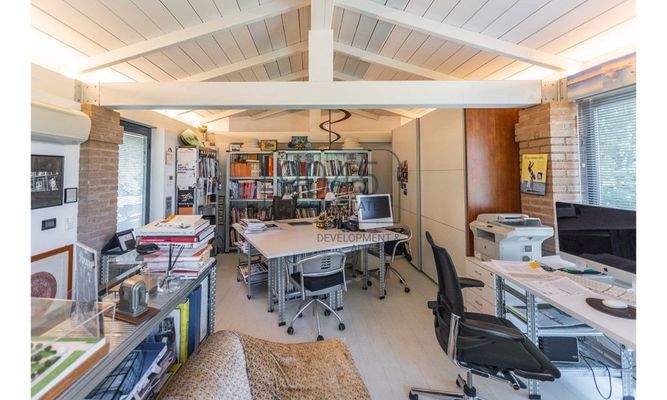 Moderne Villa mit Panoramablick in Castel San Pietro Terme – Emilia-Romagna