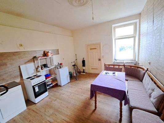 EG Esszimmer Küche.jpg