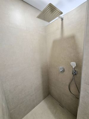 Dusche
