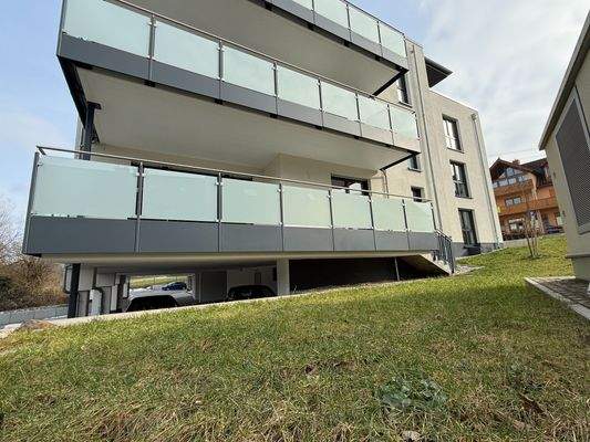 Eigener Garten mit Balkon