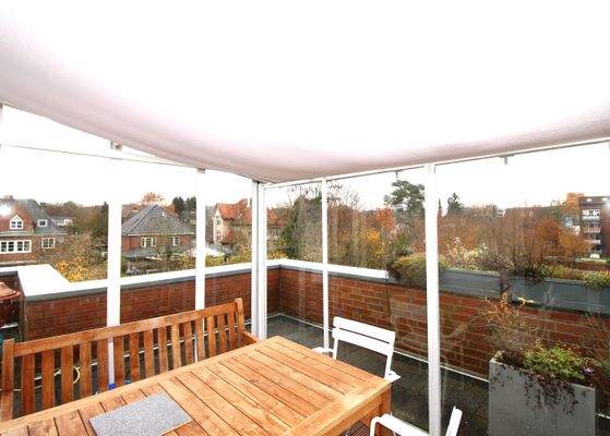 warm und trocken auf der  Dachterrasse.JPG