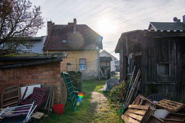 Garten mit Gartenhaus 