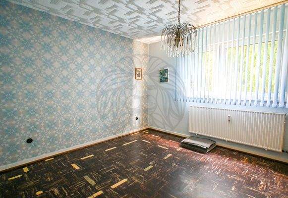 Schlafzimmer OG links