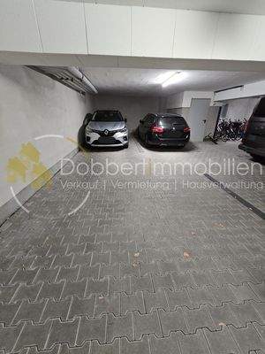 Tiefgaragenstellplatz